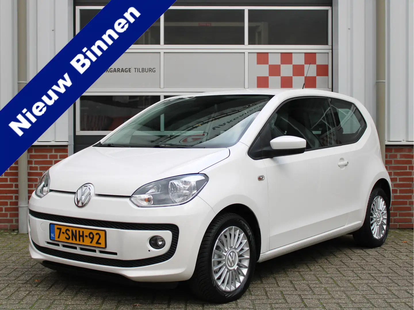 Volkswagen up! 1.0 60PK High up! /AIRCO/Stoelverwarming/CV/15'LM/ Wit - 1