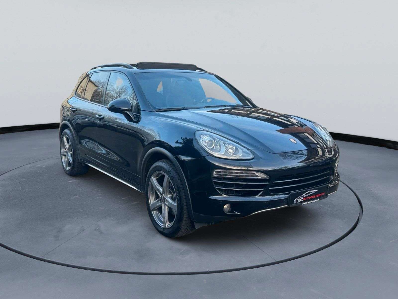 Second hand Porsche Cayenne 