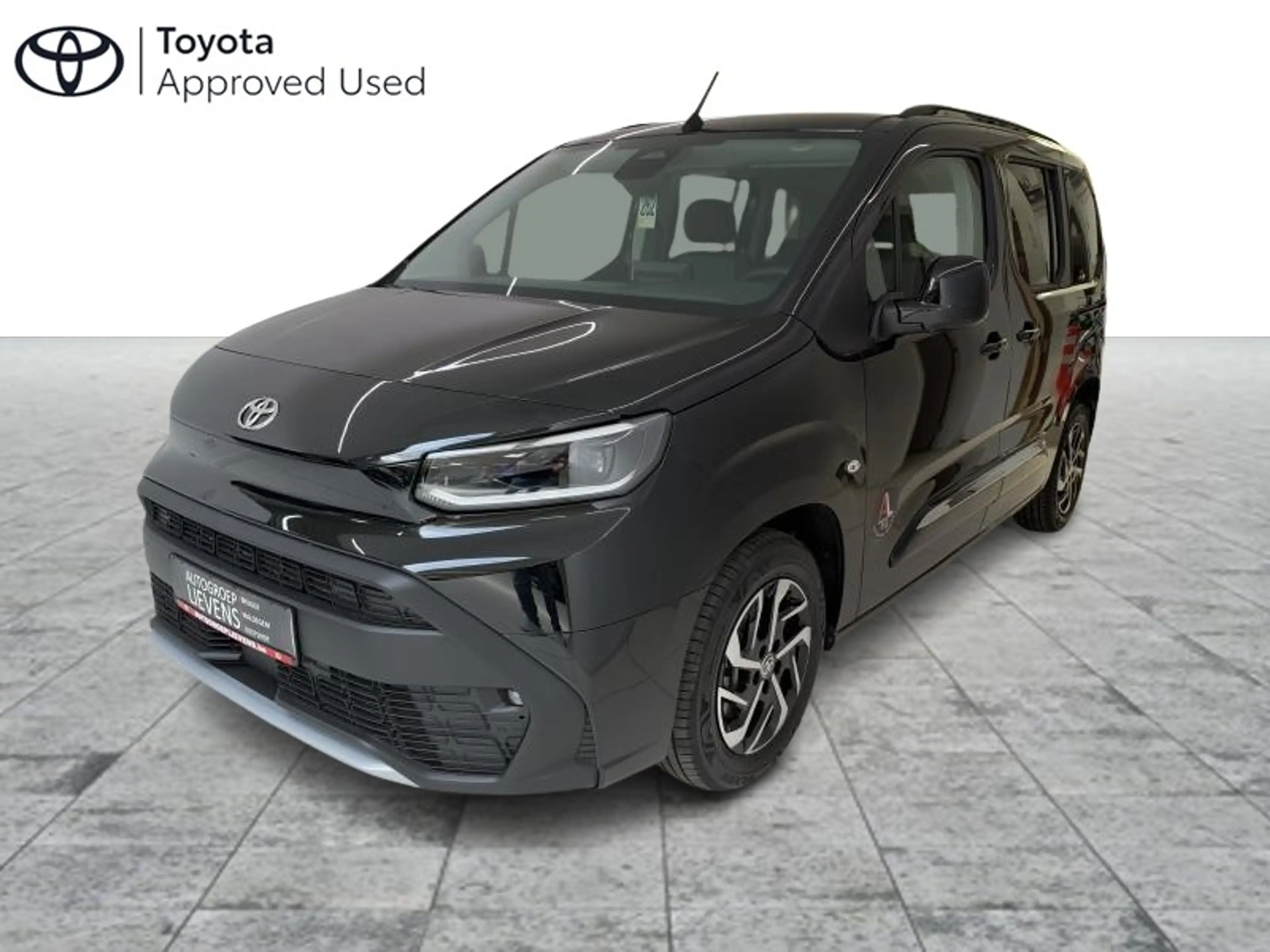 Toyota Verso 1.2 MT SWB FAMILY