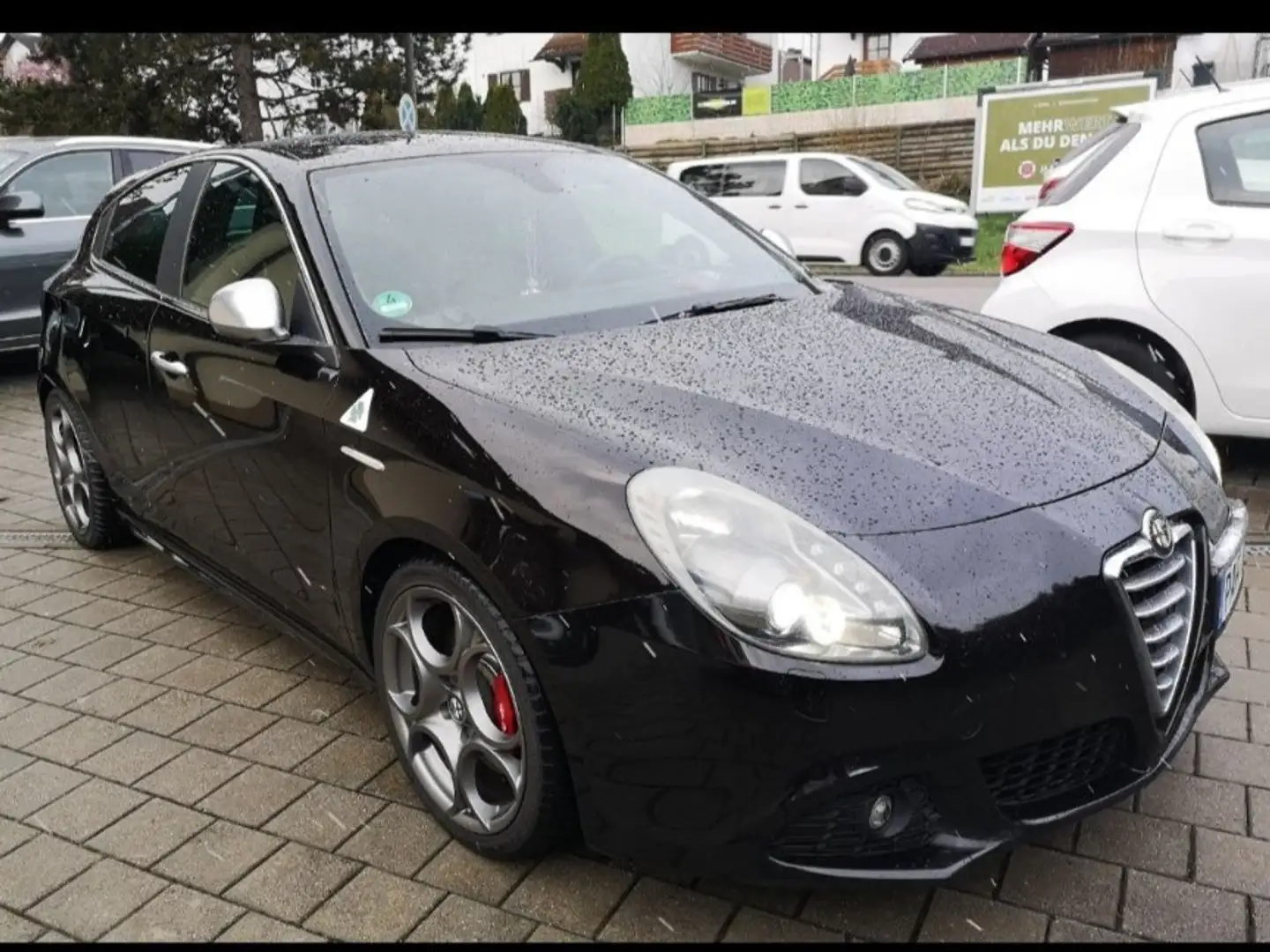 Alfa Romeo Giulietta 1.8 TBi 16V Quadrifoglio Verde Schwarz - 2