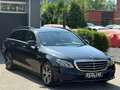 Mercedes-Benz E 220 1 Hand /// Sport Paket /// Schwarz - thumbnail 2