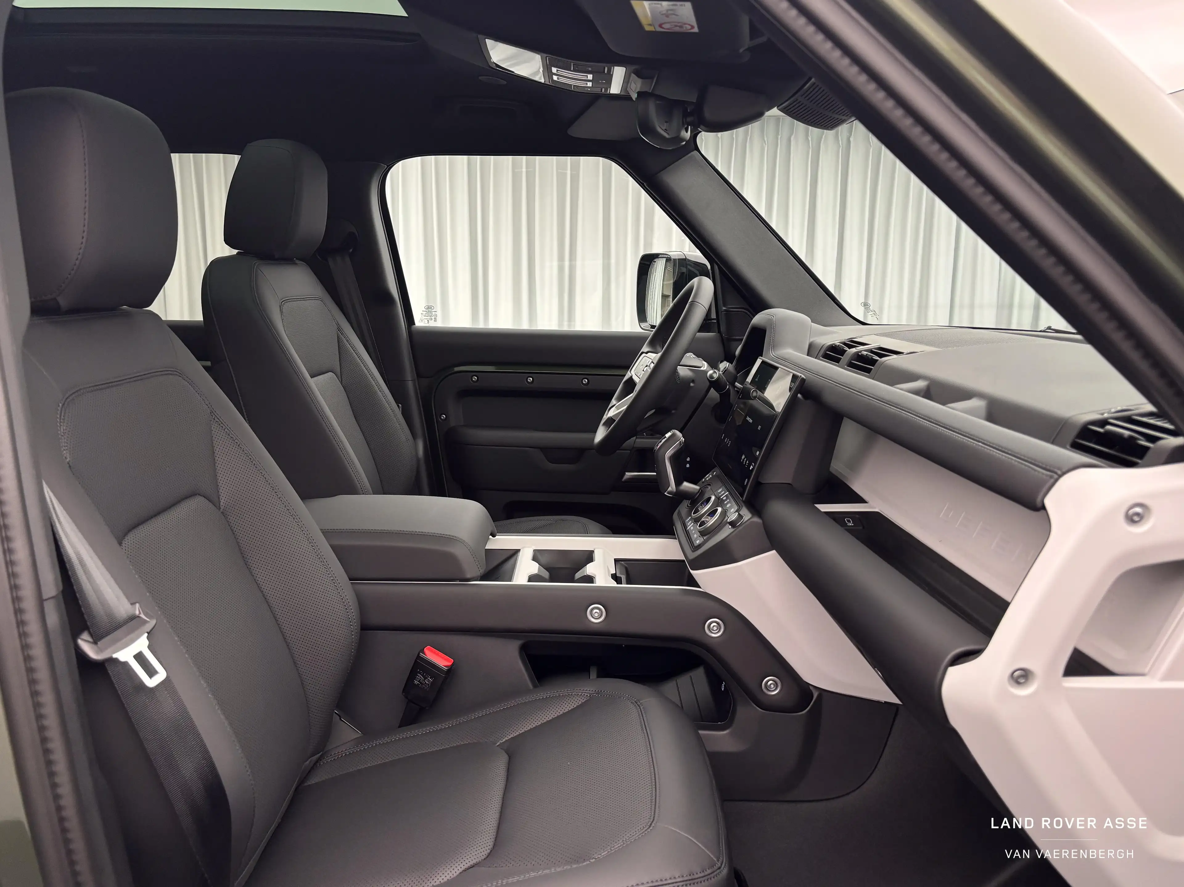 Land Rover Defender 110 D200 S AWD / lichte vracht — photo 3