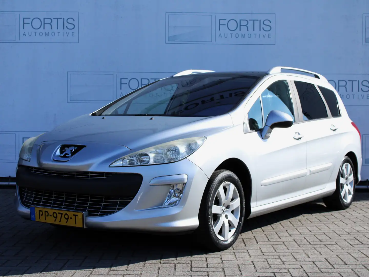 Peugeot 308 SW 1.6 VTi XS PANO | STOELVERW | PARKEERSENSOREN | Gris - 1