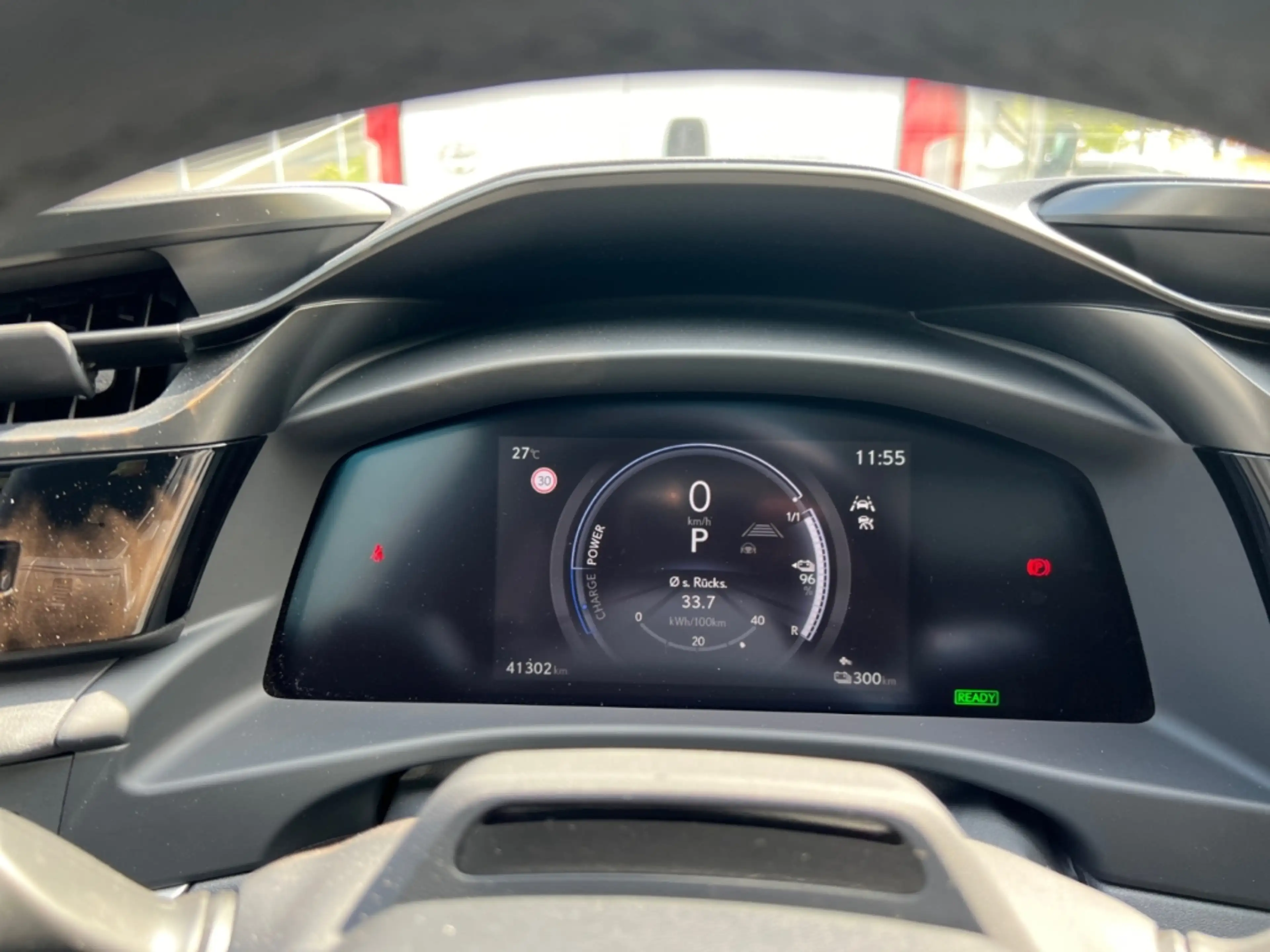Lexus RZ 450E MIT LUXURY PAK *HUD*Pano*RCam*SHZ* — photo 14