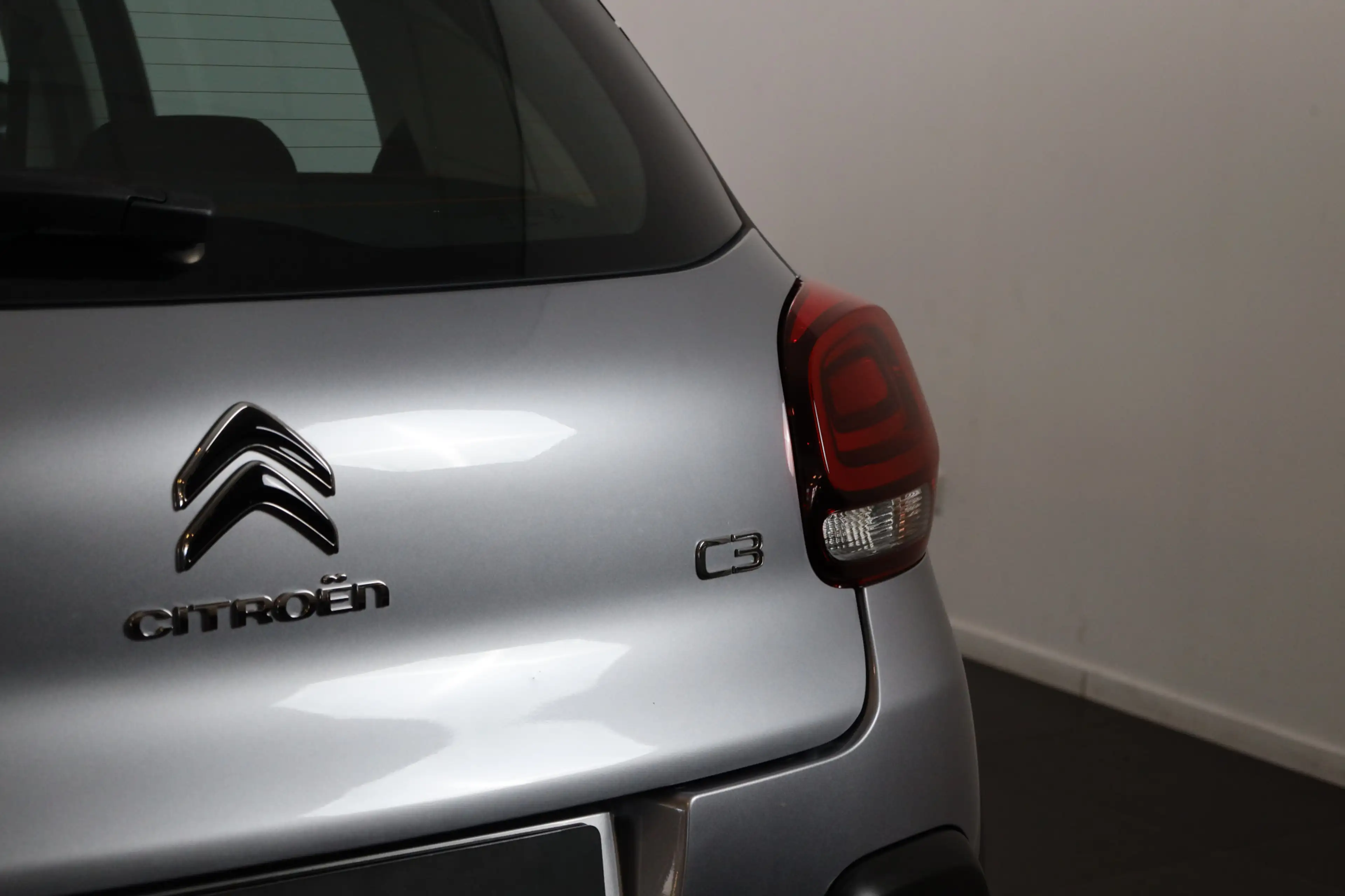 Citroen C3 PT 110 Shine Automaat-6 Carplay/Android auto | 17" — photo 11