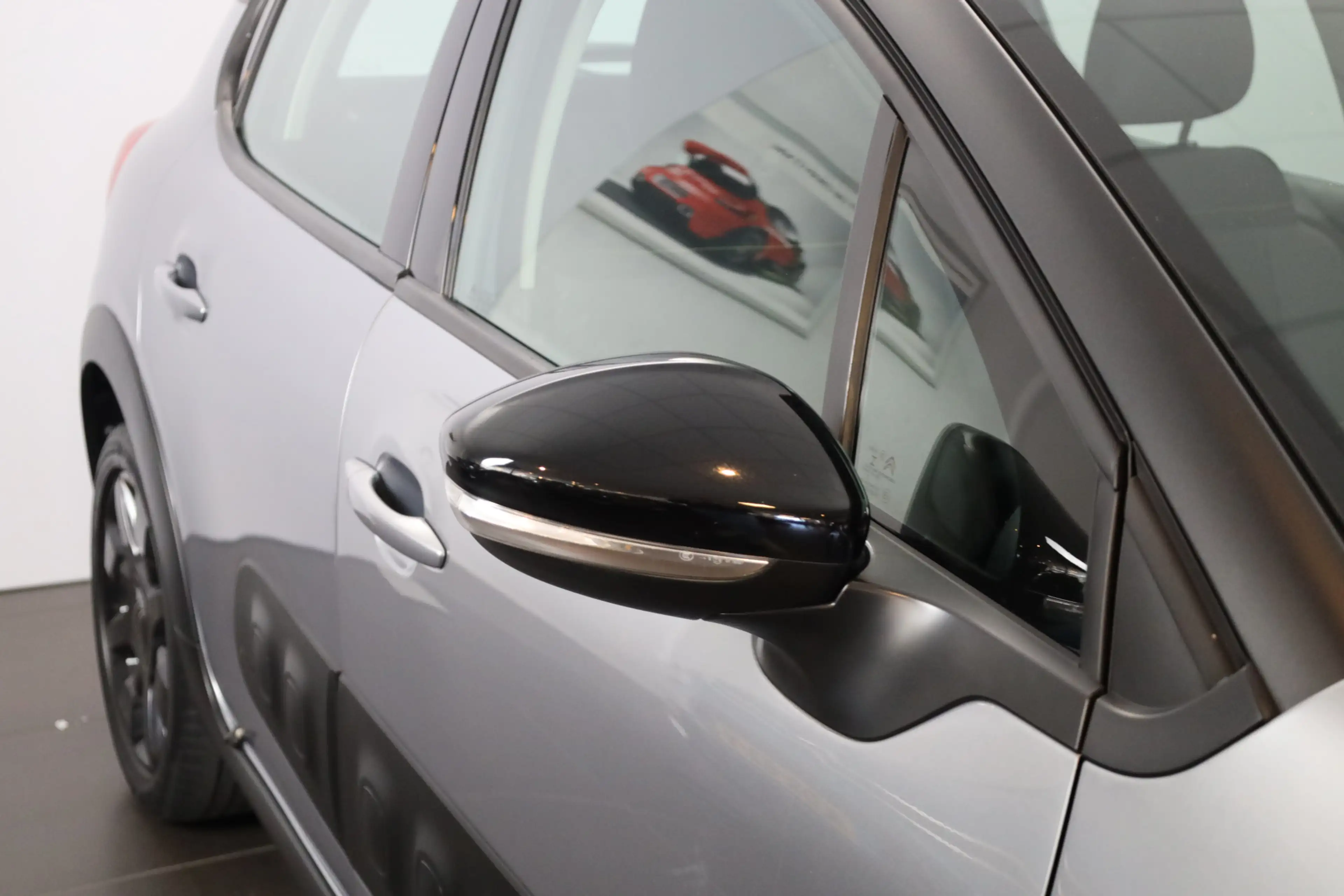Citroen C3 PT 110 Shine Automaat-6 Carplay/Android auto | 17" — photo 7