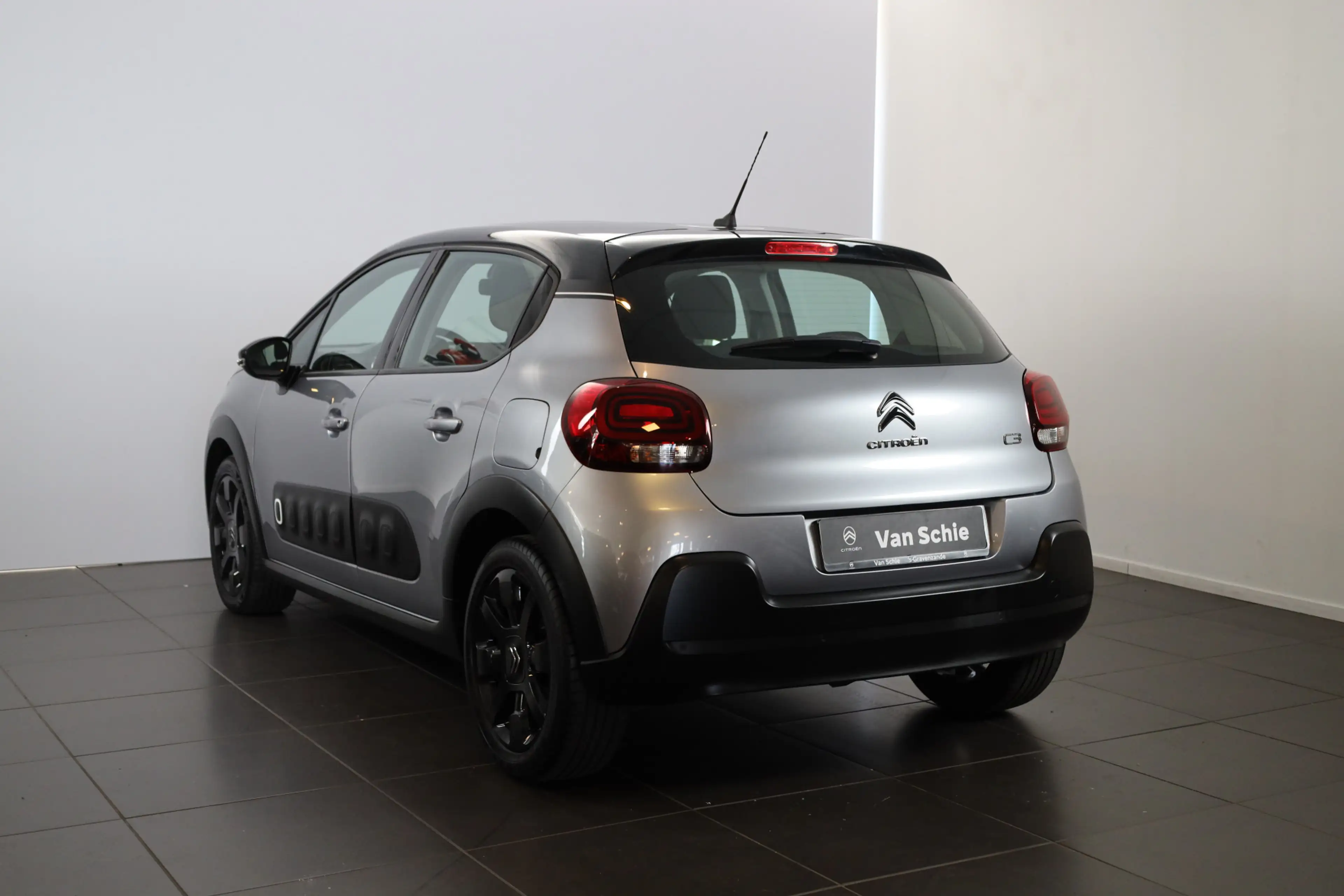 Citroen C3 PT 110 Shine Automaat-6 Carplay/Android auto | 17" — photo 2