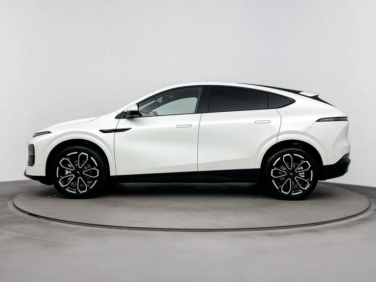 XPENG G6