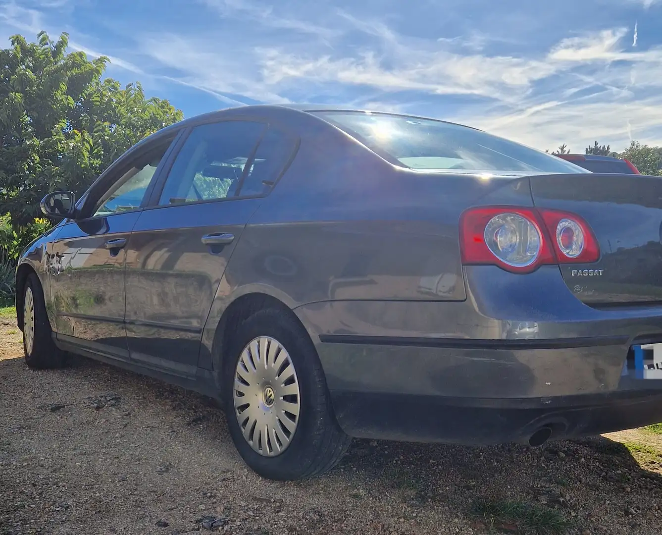 Volkswagen Passat Passat 1.6 16S TDI 110 CR FAP Confortline Gris - 2