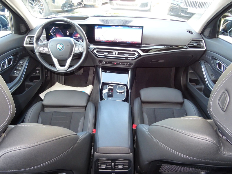 BMW 320 e Touring Aut LCI Curved Navi Ad. LEDer ACC — photo 7