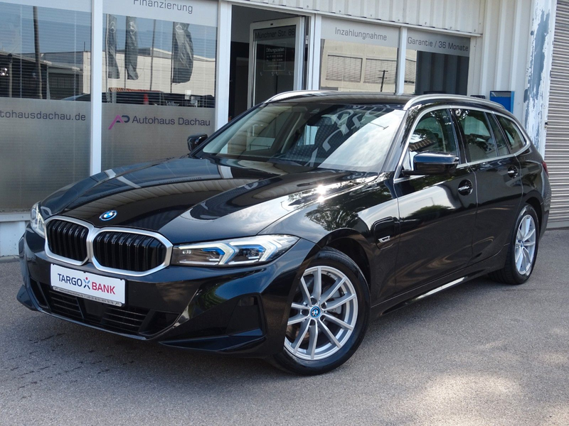 BMW 320 e Touring Aut LCI Curved Navi Ad. LEDer ACC — photo 3