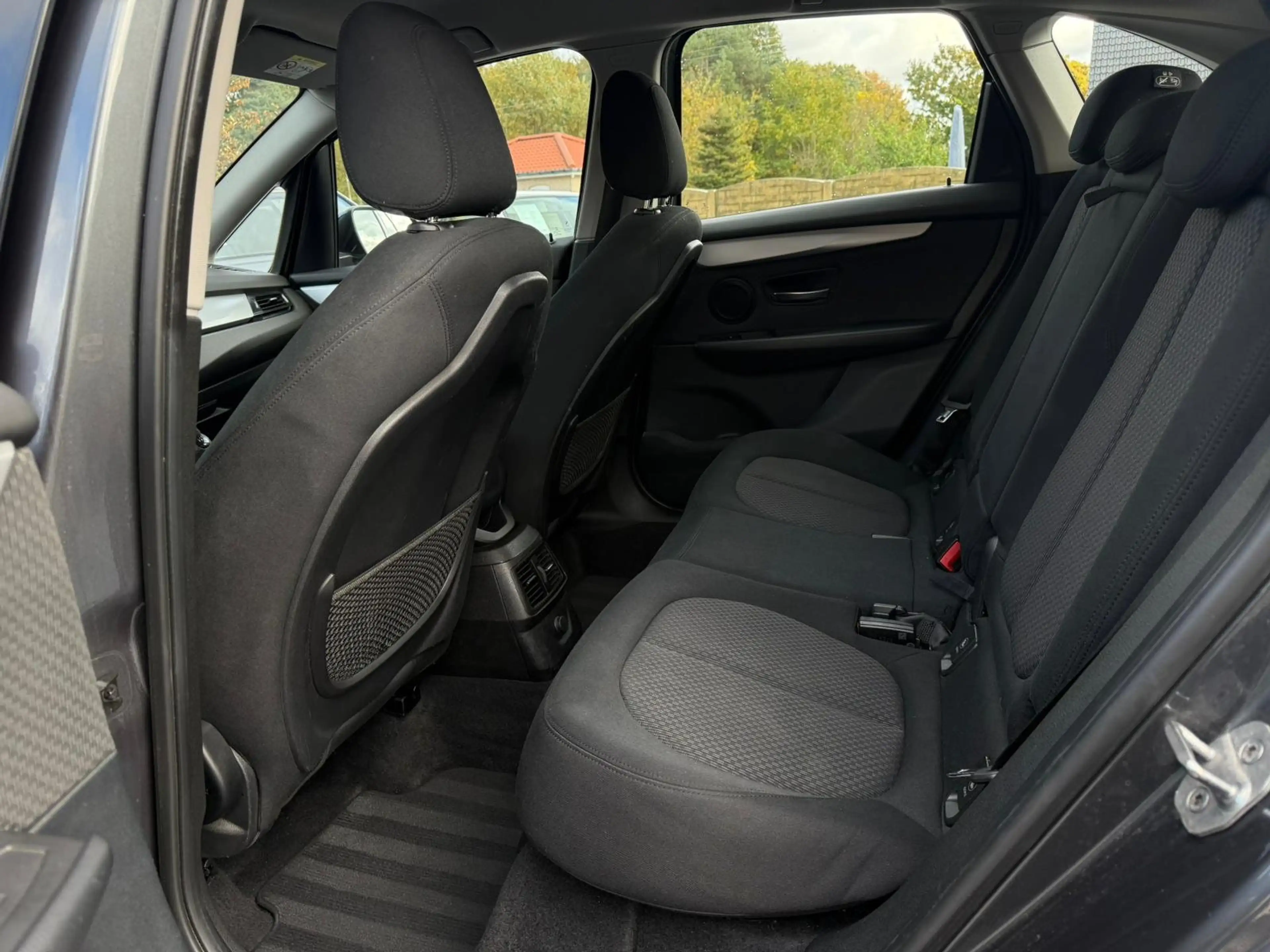 BMW 214 214d Airco Diesel Manueel 5Deurs ParkeerS * — photo 10