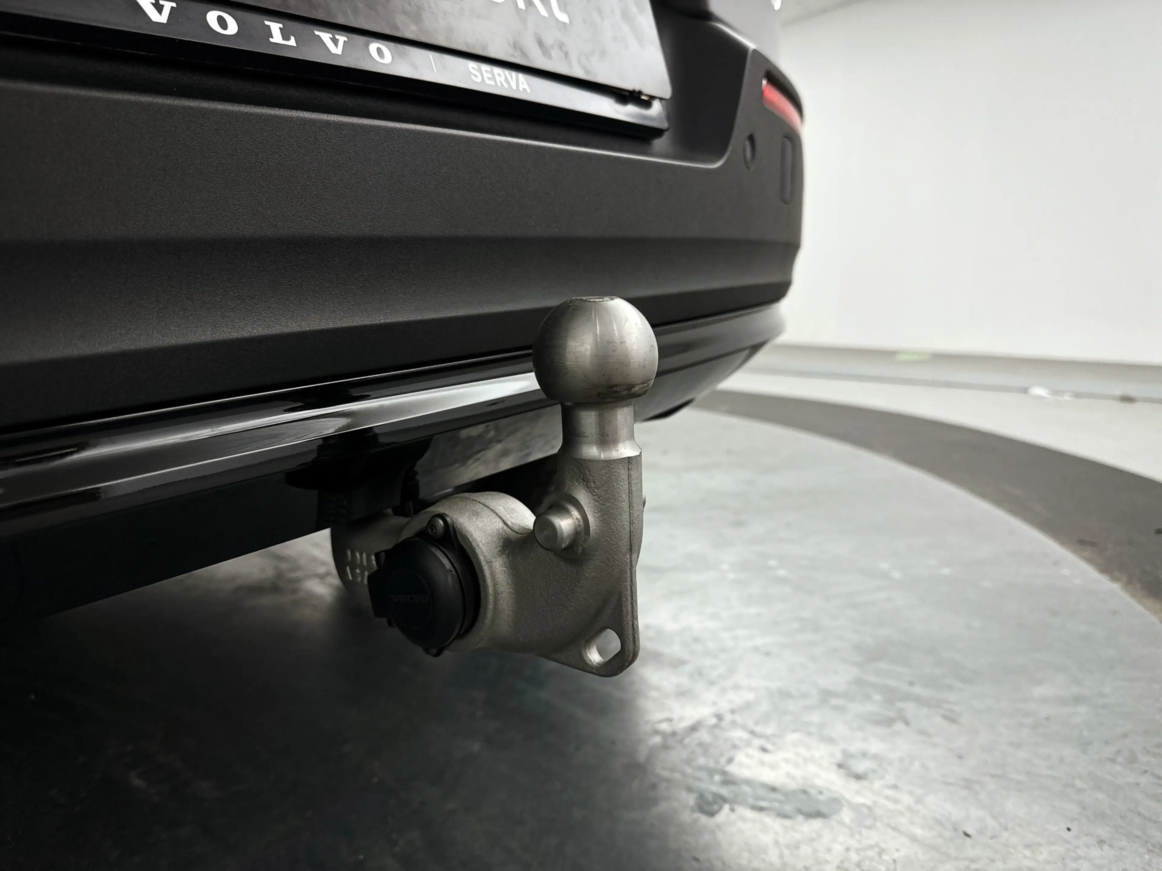 Volvo XC40 B4 Plus Dark | Panoramadak | 360° camera | Harman — photo 17