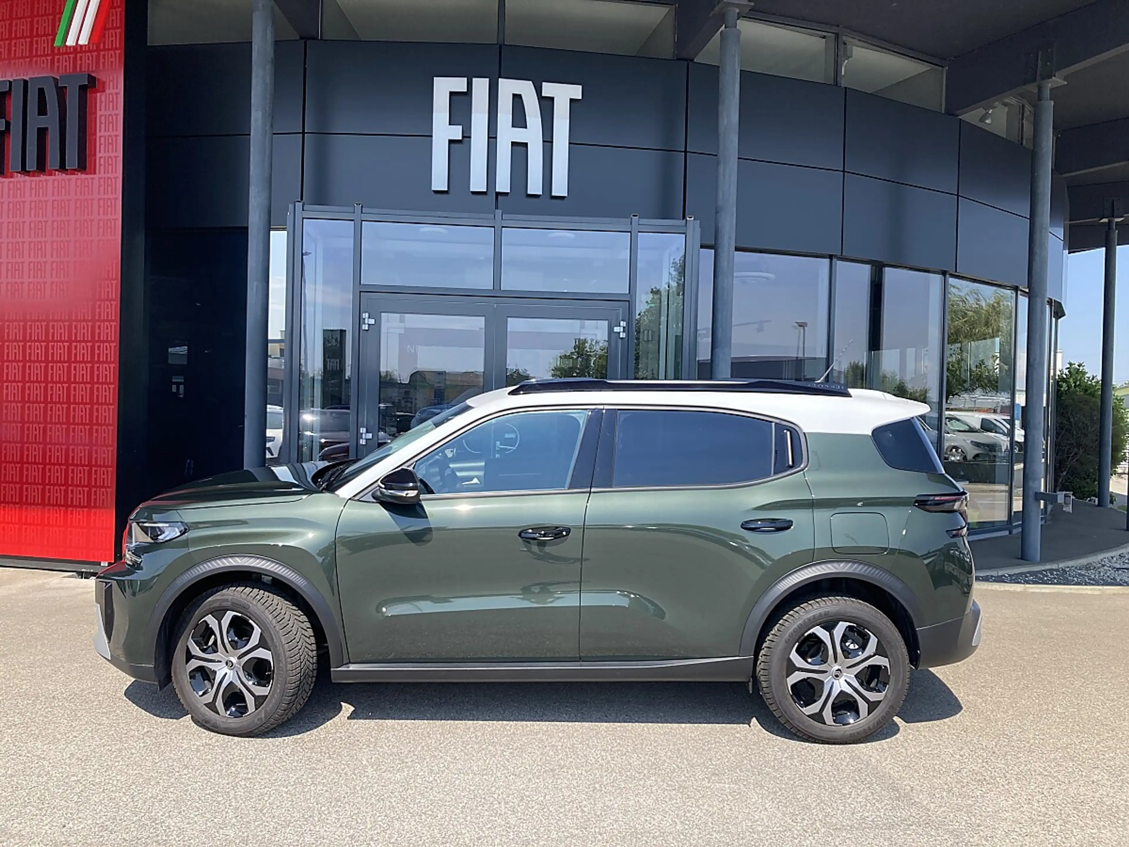 Citroen C3 Aircross Hybrid mHEV 145 Plus ë-DSC6 — photo 3
