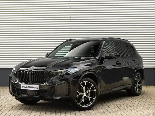 BMW X5 xDrive40i M-Sport - Pano - Trekhaak - Driving Ass