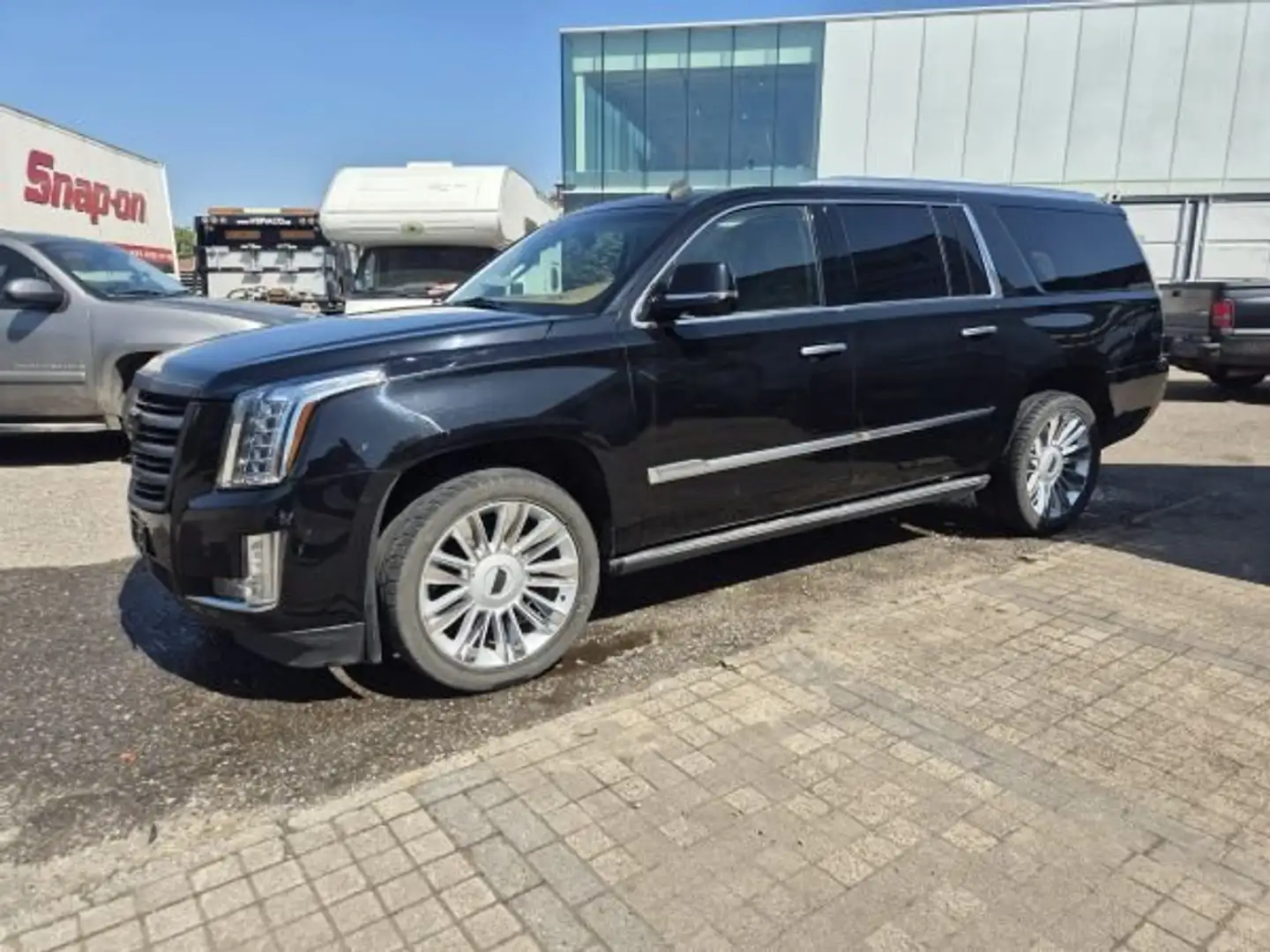 Cadillac Escalade Lichte vracht - 4zit - LPI Zwart - 2