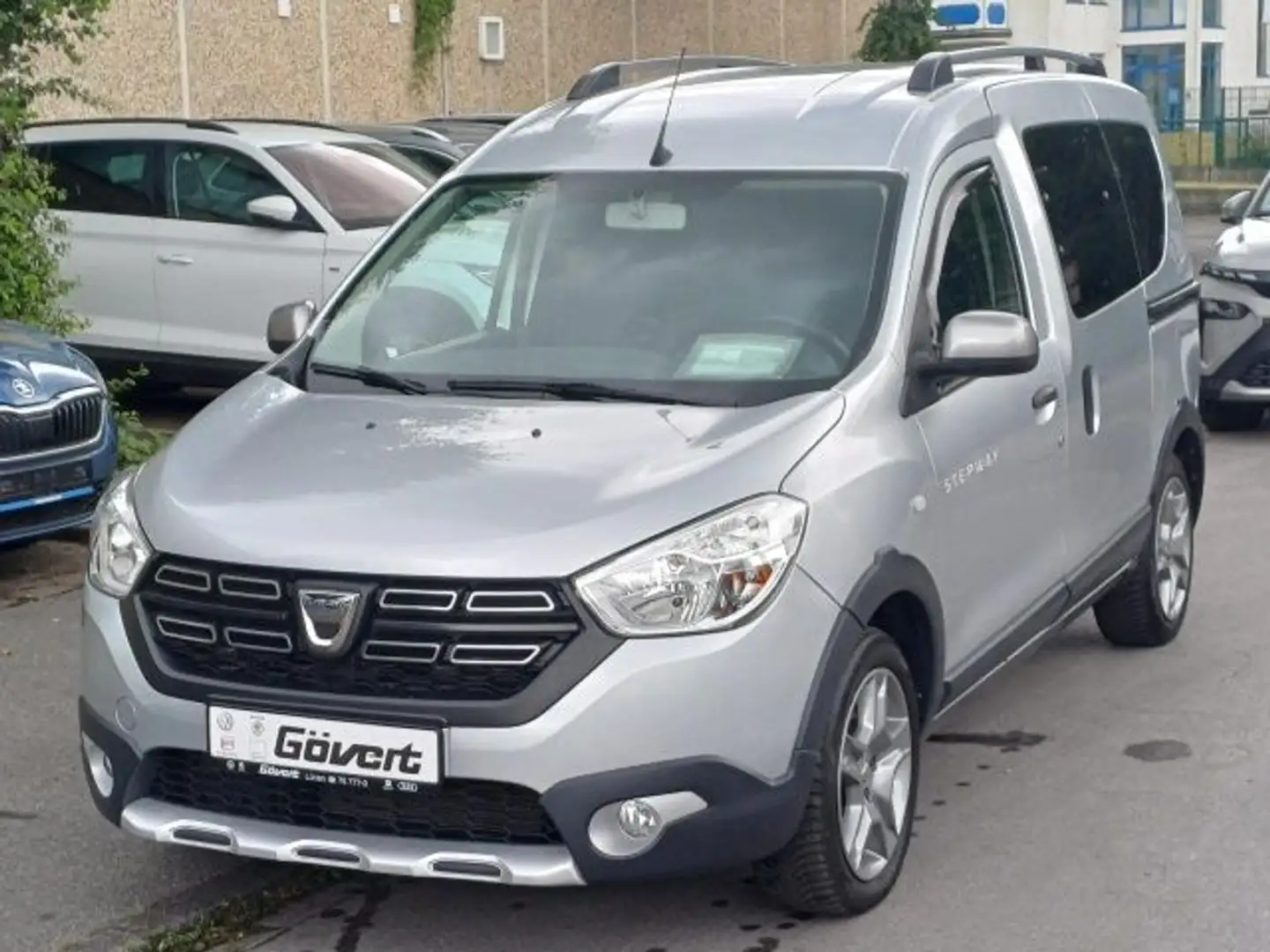 Dacia Dokker 1.3 TCe 130 Stepway Plus Wohnmobilumbau Grey - 2