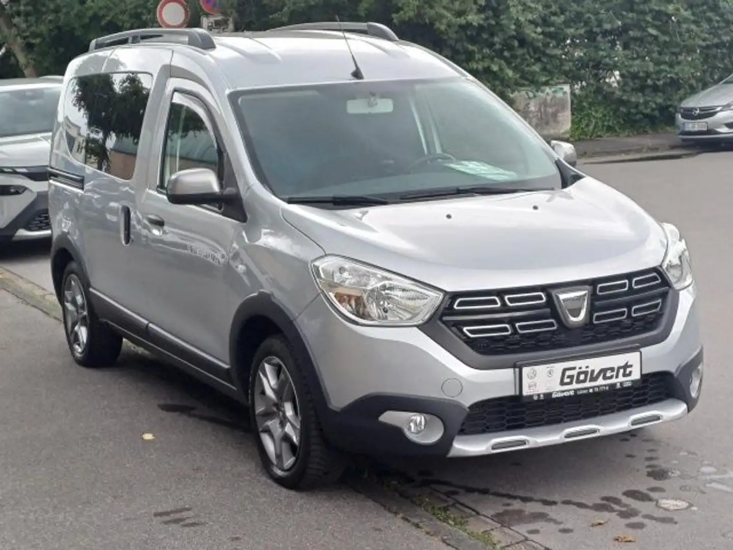 Dacia Dokker 1.3 TCe 130 Stepway Plus Wohnmobilumbau Grey - 1