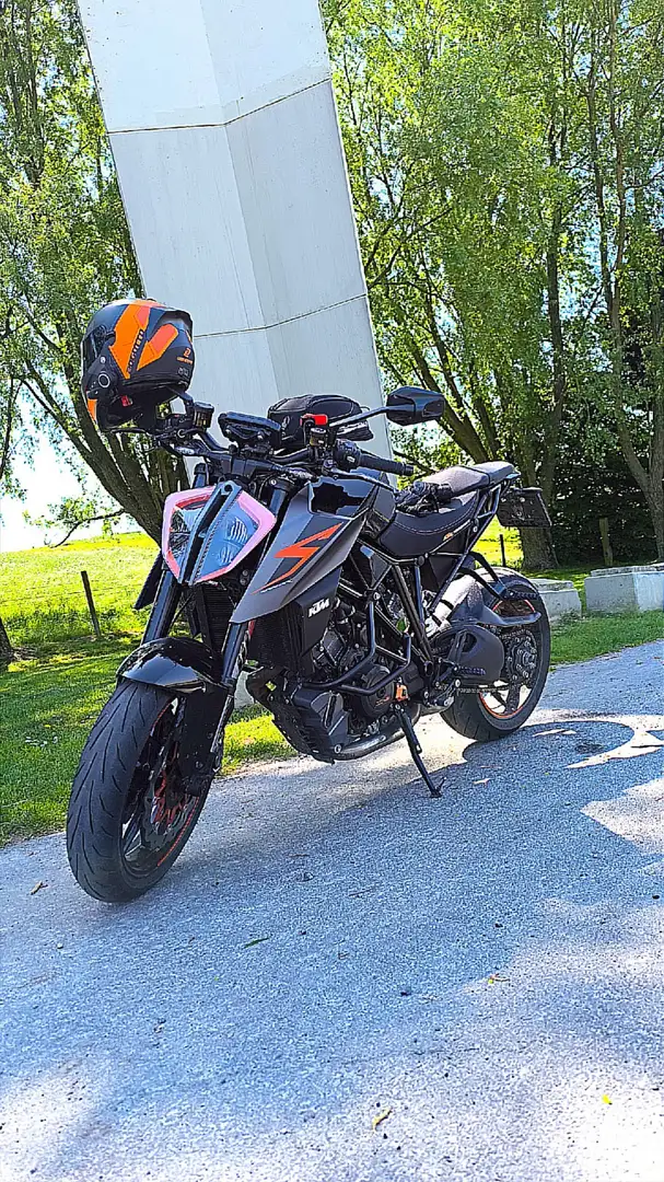 KTM 1290 Super Duke R Noir - 1