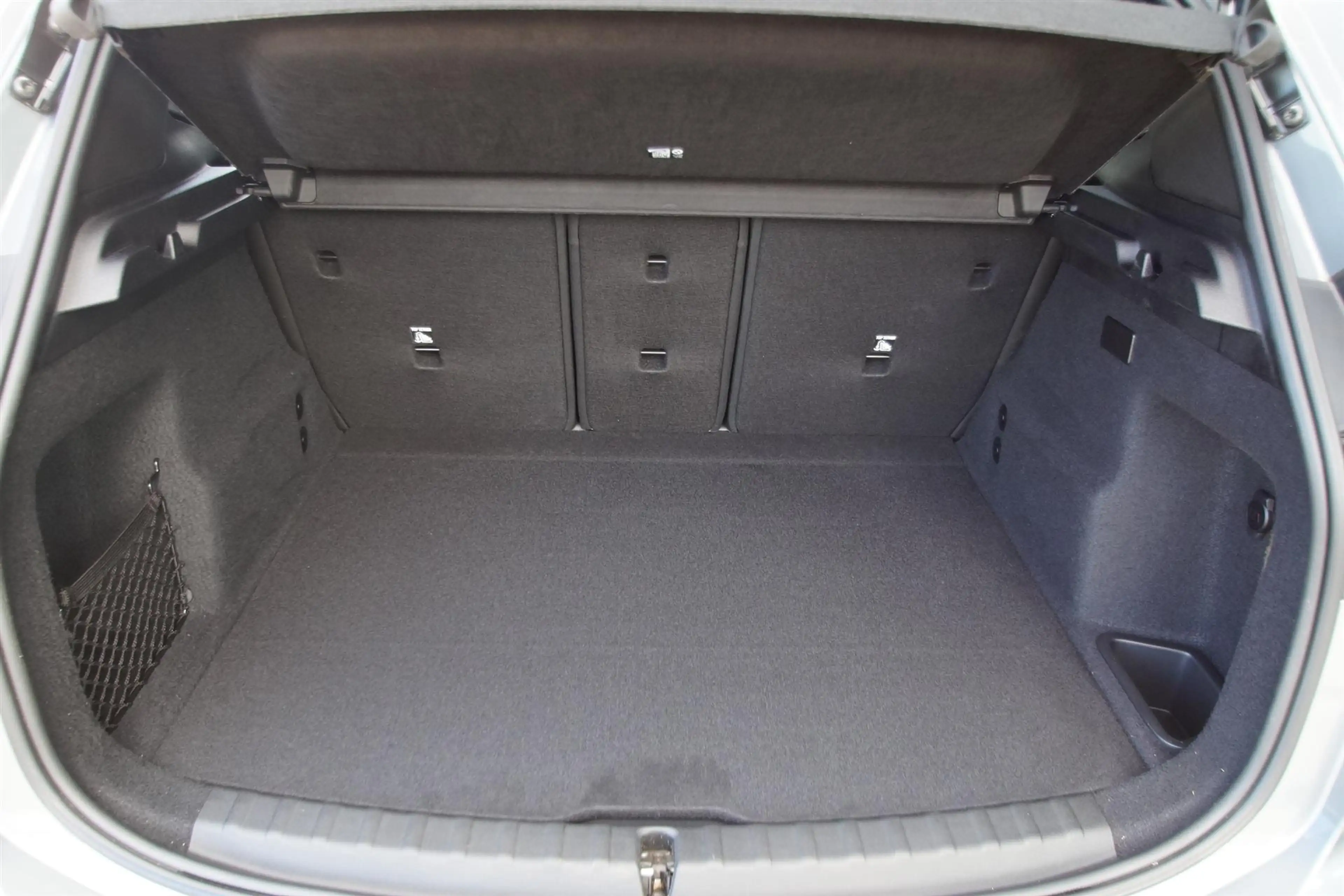 BMW 225 225e xDrive M-Sport*PDC*LED*Navigatie*Sportstoelen — photo 7