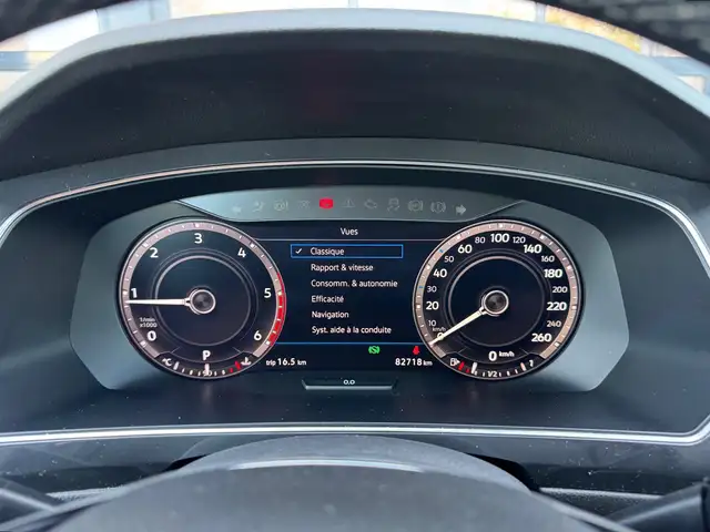 Volkswagen Tiguan Allspace view 14