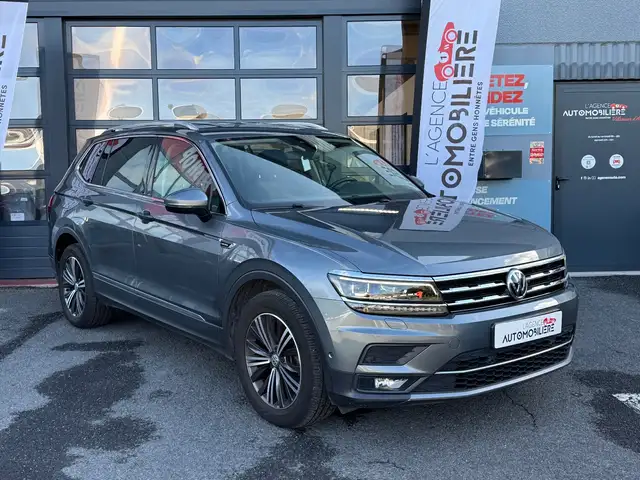 2019 Volkswagen Tiguan Allspace in White for sale