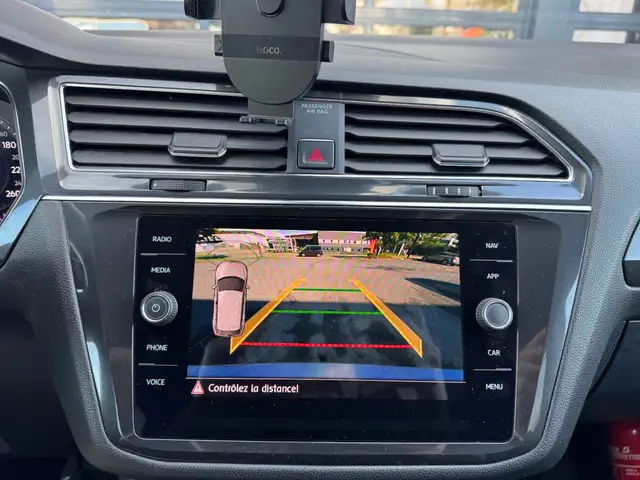 Volkswagen Tiguan Allspace view 20