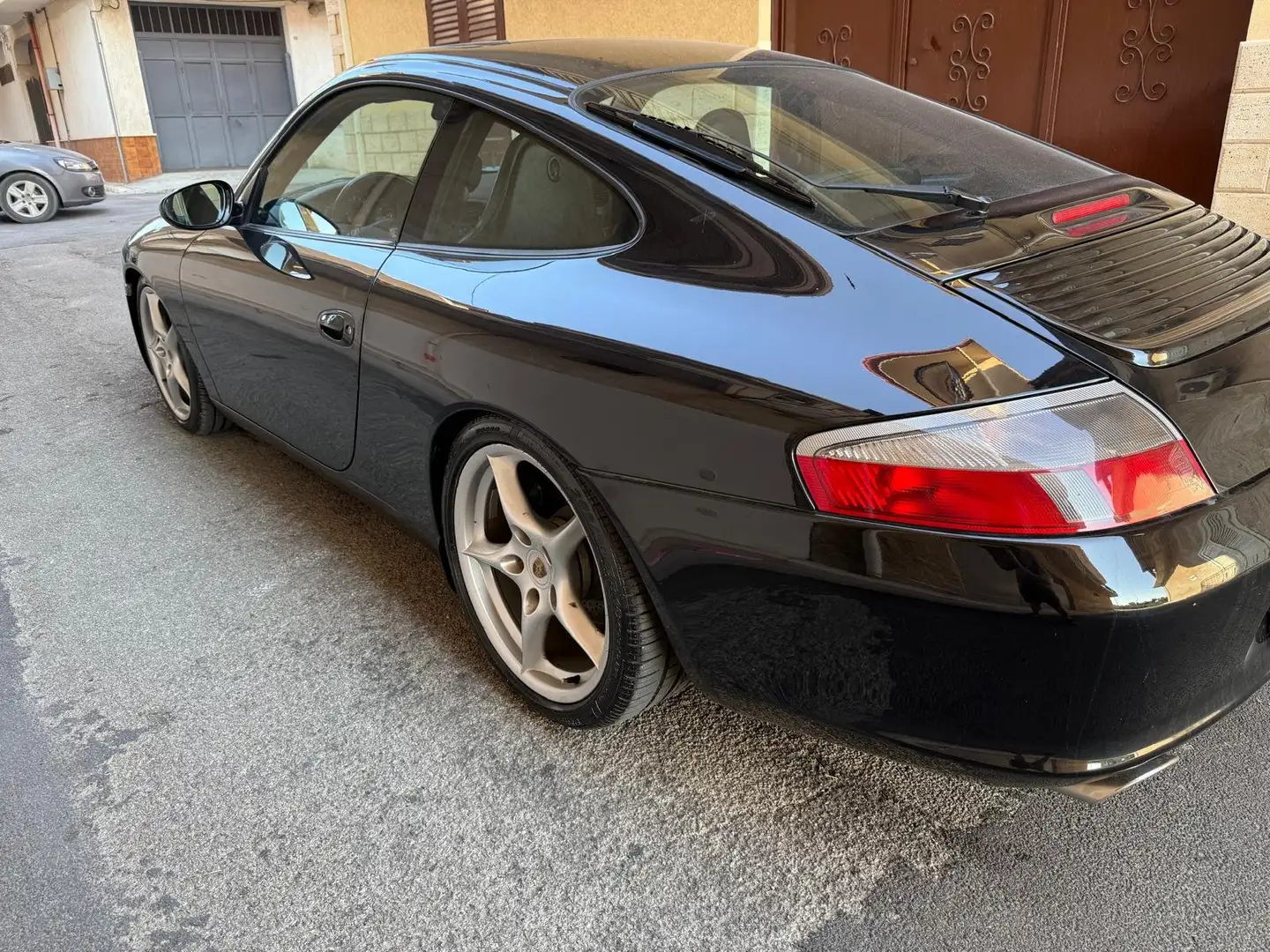 Porsche 911 911 Coupe 3.6 Carrera 4 Nero - 2