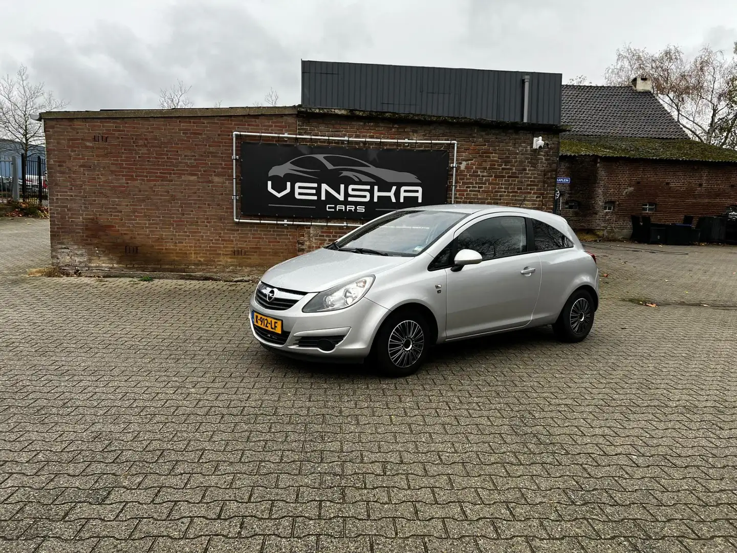 Opel Corsa 1.4-16V - Cruise/Climate/Luxe Gris - 1