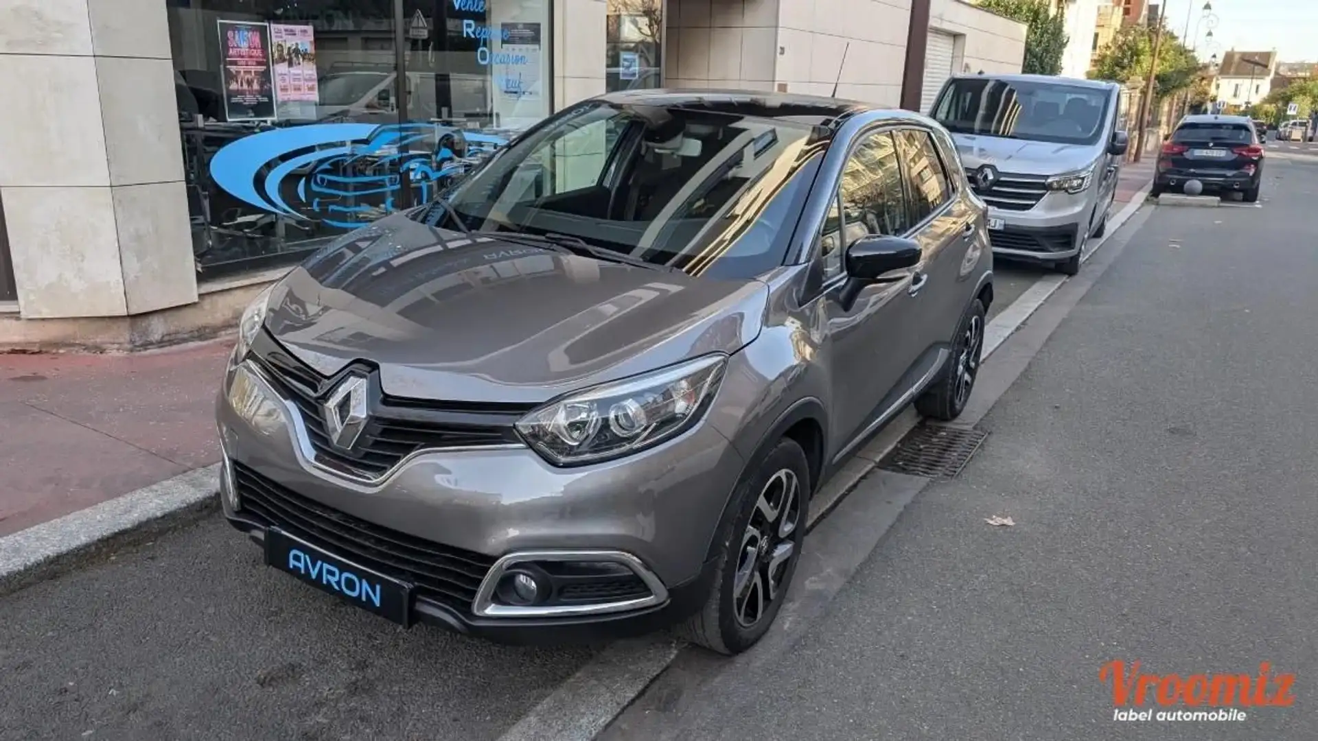 Renault Captur Gris - 2