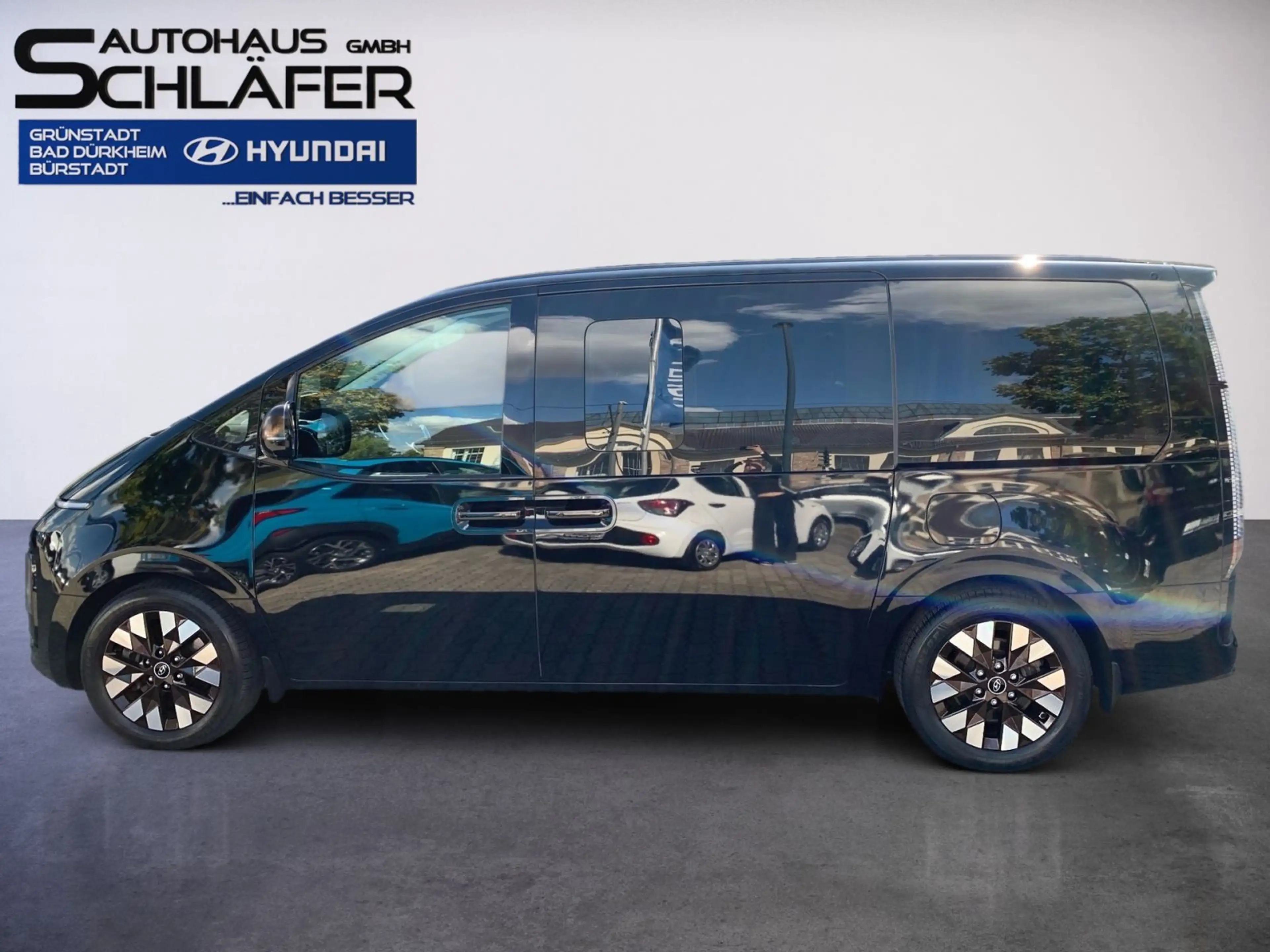 Hyundai STARIA STARIA 2.2 CRDi Signature 4WD Panorama — photo 7