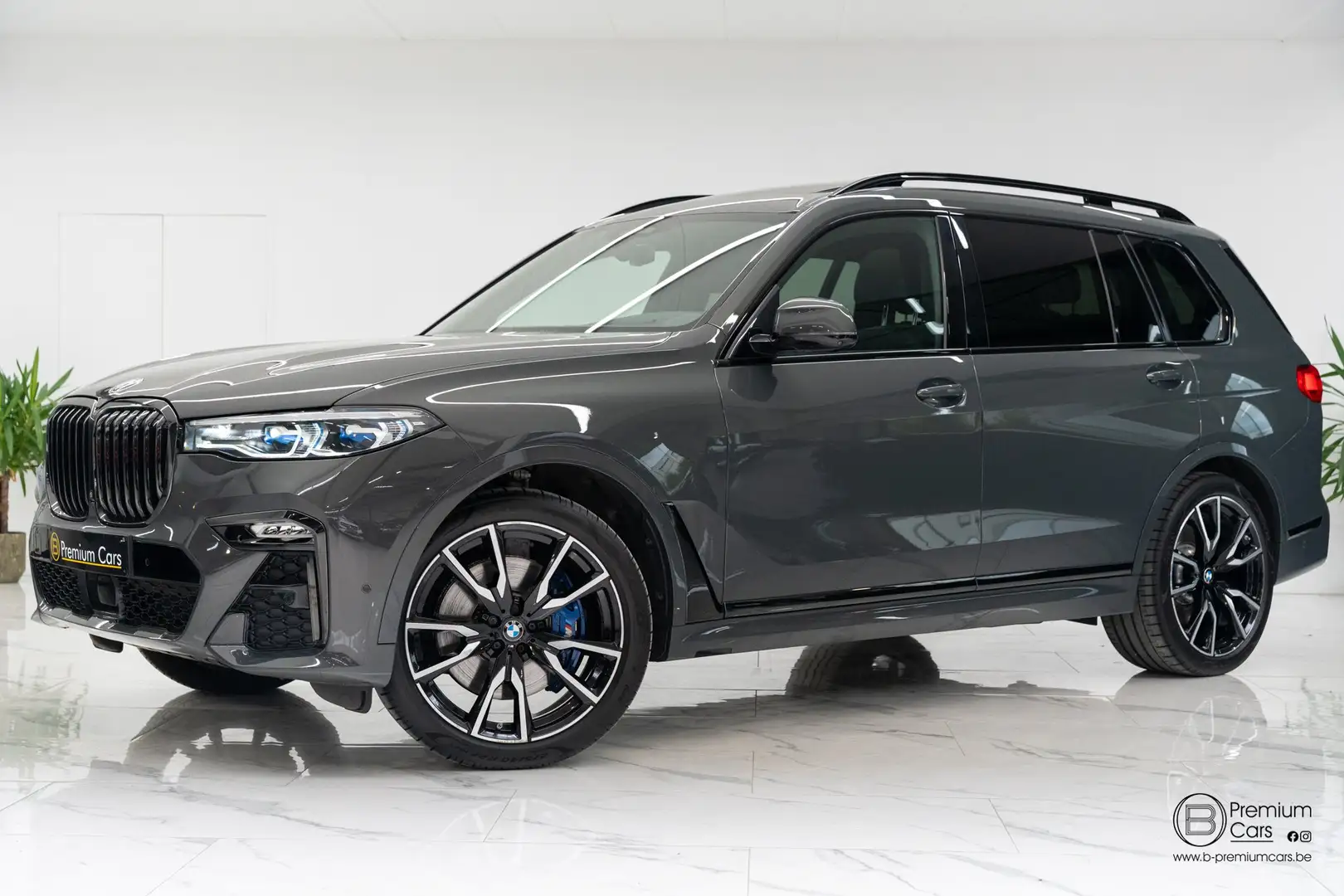 BMW X7 xDrive 40i M-pack pro Full! Acc, Hud, Memory! Grijs - 1