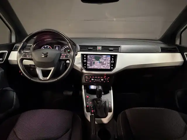 SEAT Arona view 2
