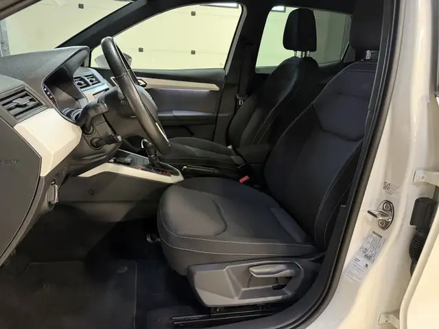 SEAT Arona view 8