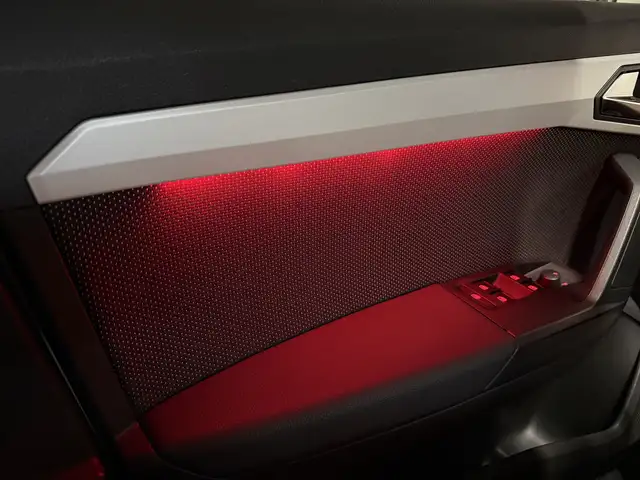 SEAT Arona view 12