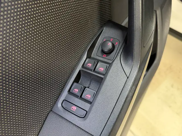 SEAT Arona view 25