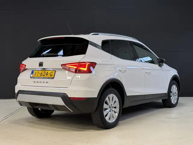 SEAT Arona view 5