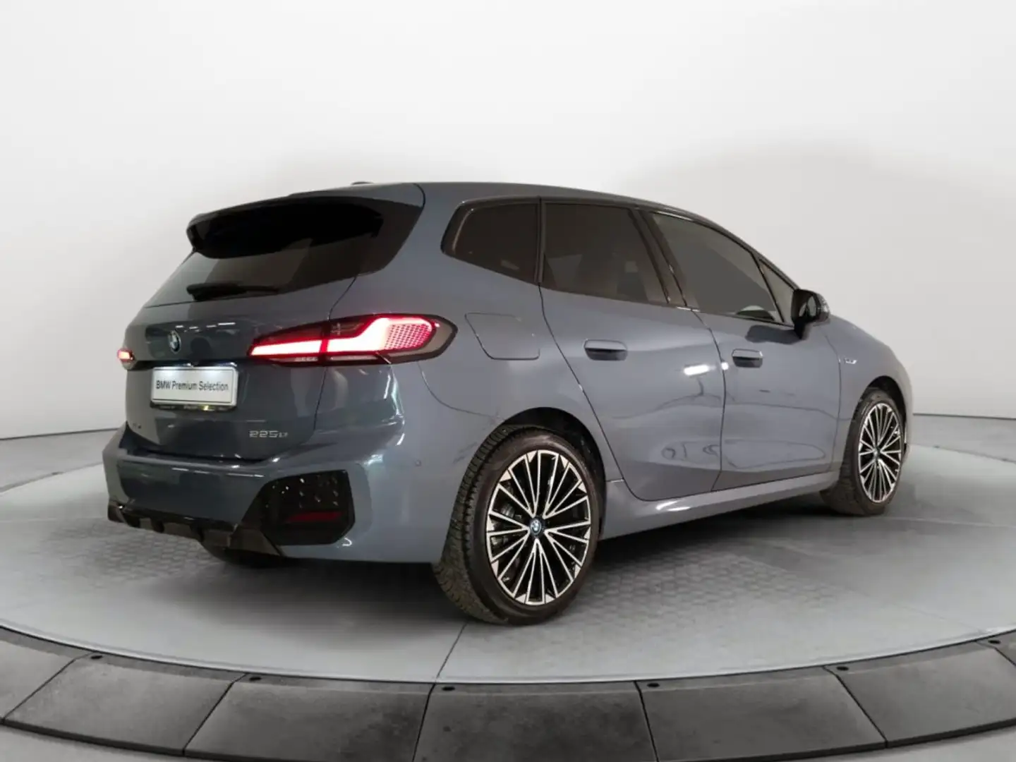 BMW 225 e xDrive Active Tourer Msport Szürke - 2