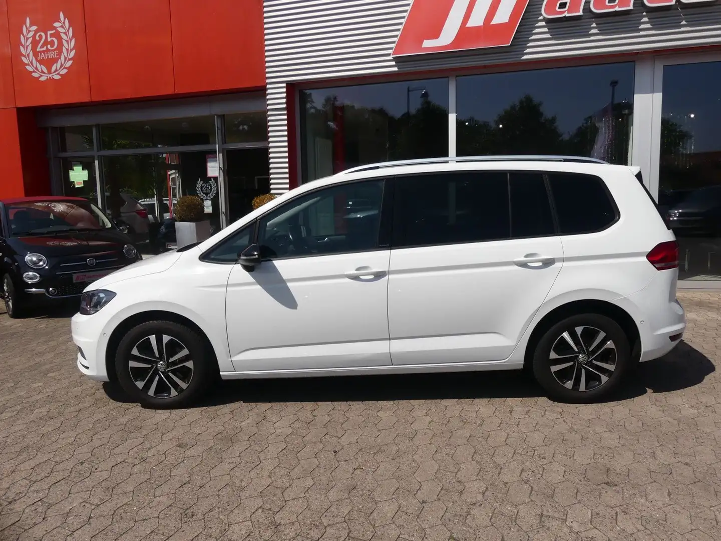 Volkswagen Touran IQ.DRIVE DSG*Navi*ACC*7 Sitze*Klima Fehér - 2
