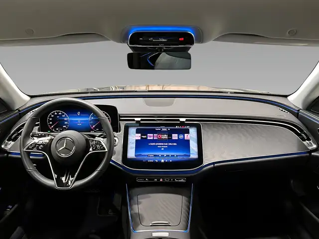 Mercedes-Benz E-Class view 11