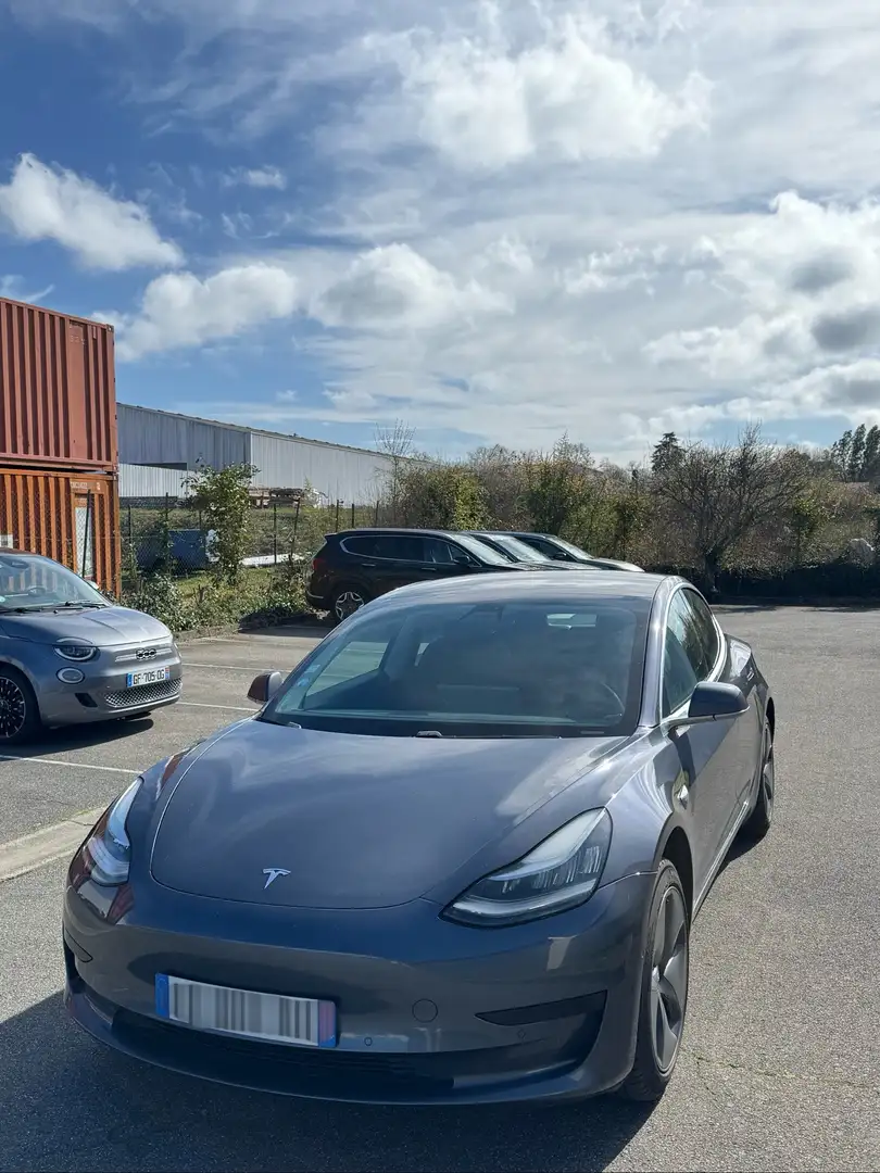 Tesla Model 3 Standard Range Plus RWD - 1