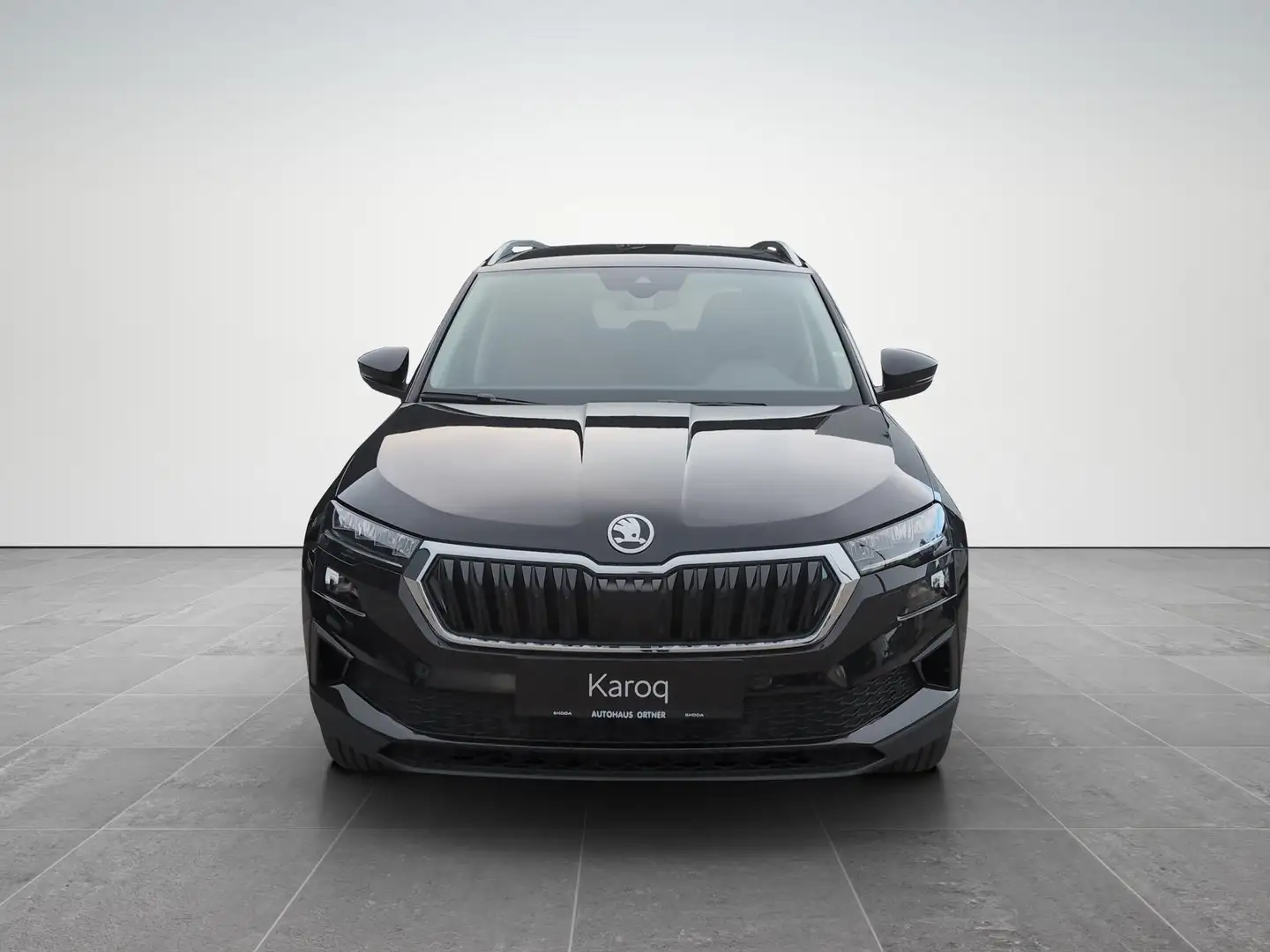 Skoda Karoq Selection TSI Schwarz - 2