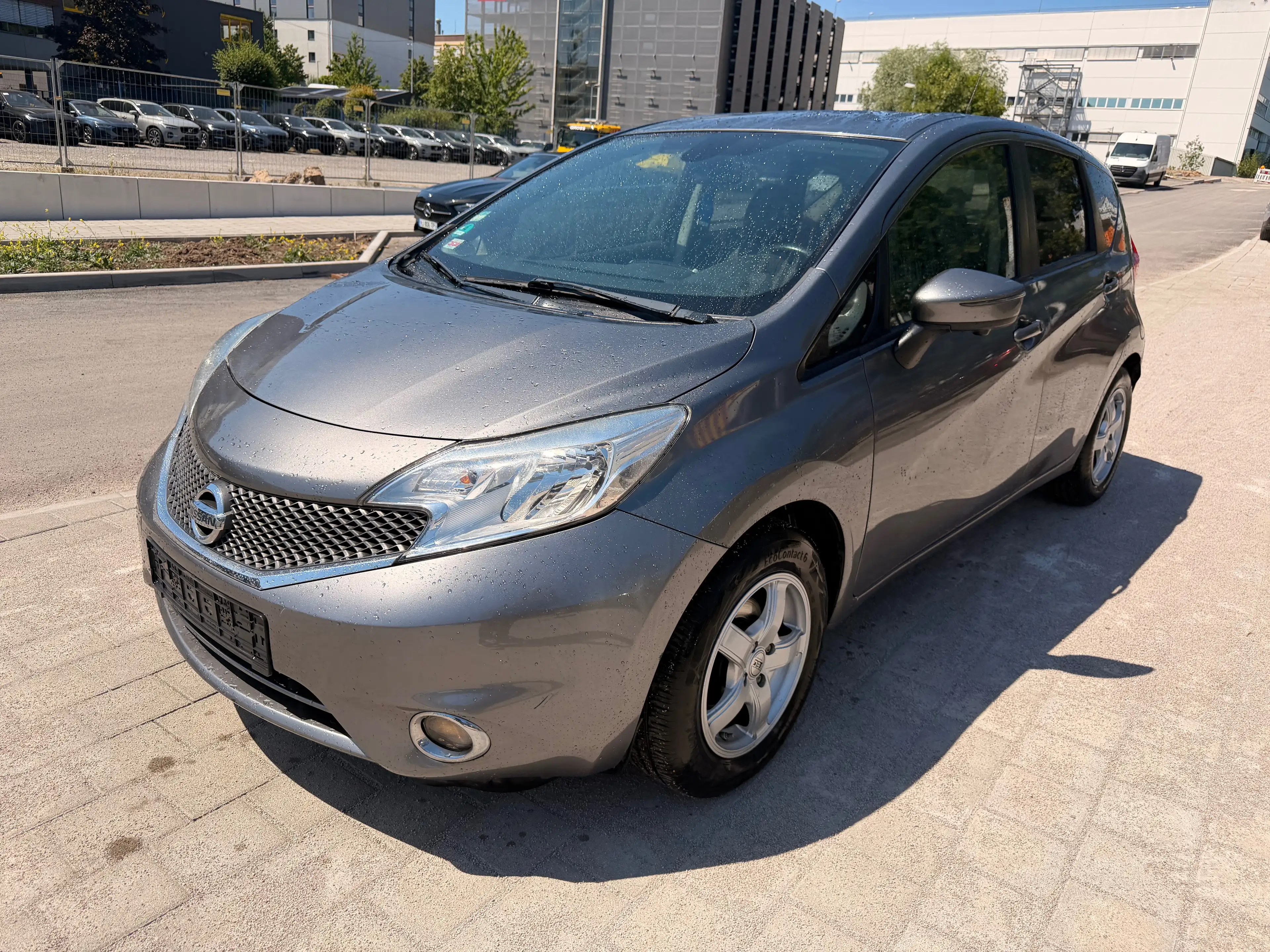 Nissan Note Tekna — photo 2