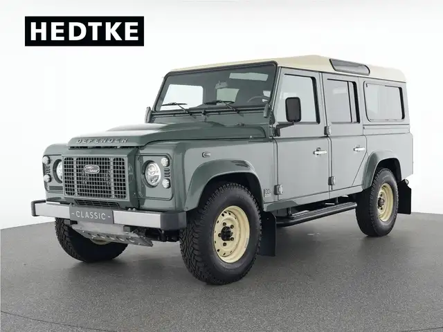Land Rover Defender 110 Classic V8