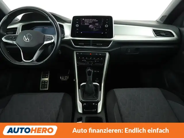 Volkswagen T-Roc view 12