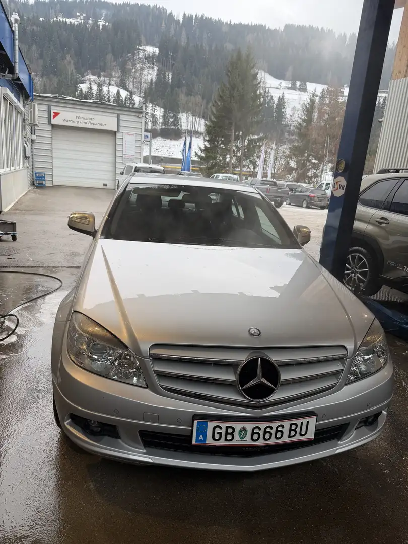 Mercedes-Benz C 200 - 1