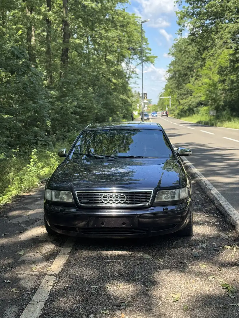 Audi S8 4.2 quattro - 2