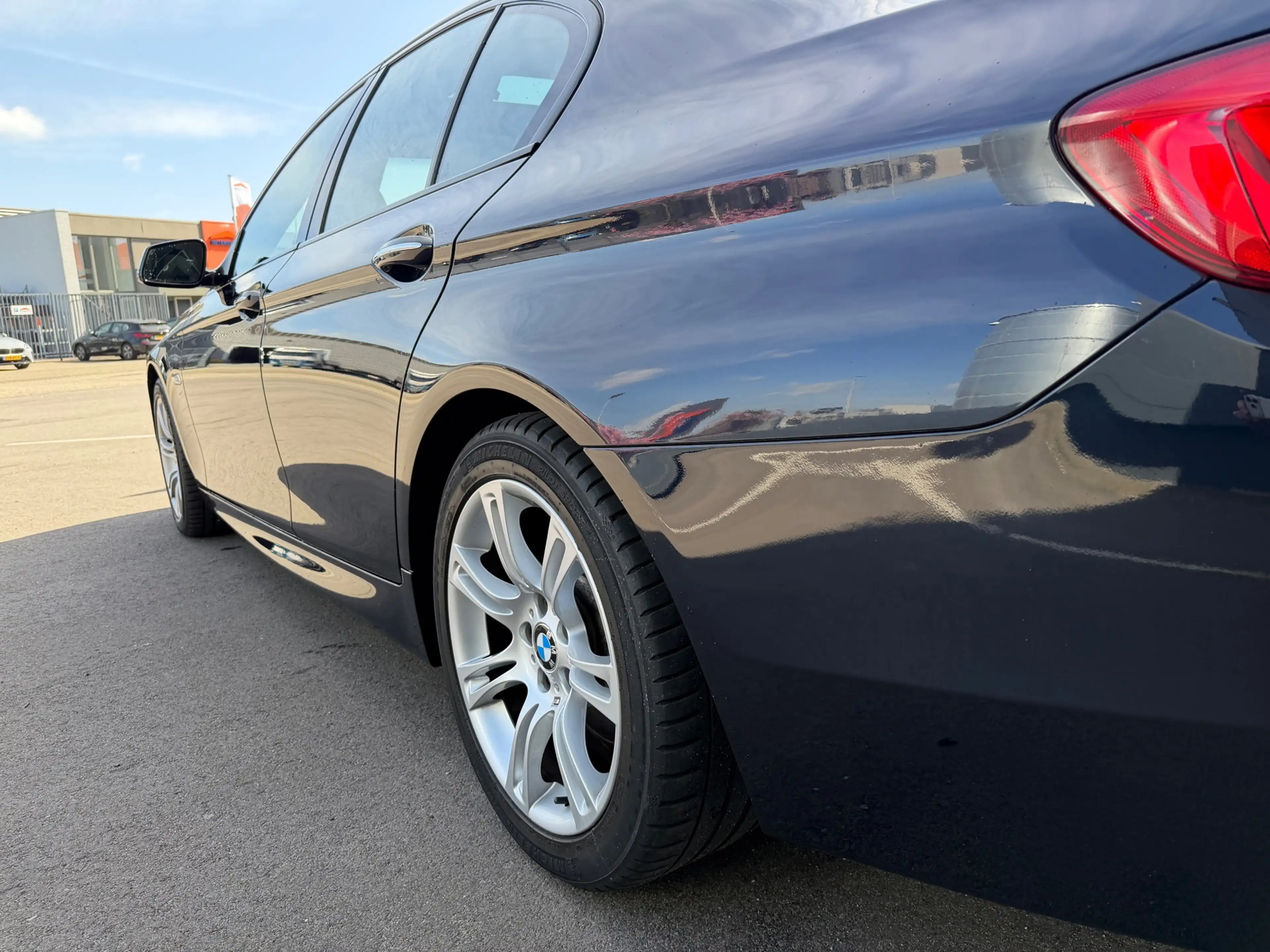 BMW 528 5-serie 528i High Executive M-PAKKET/PANO/LEDER/ME — photo 5