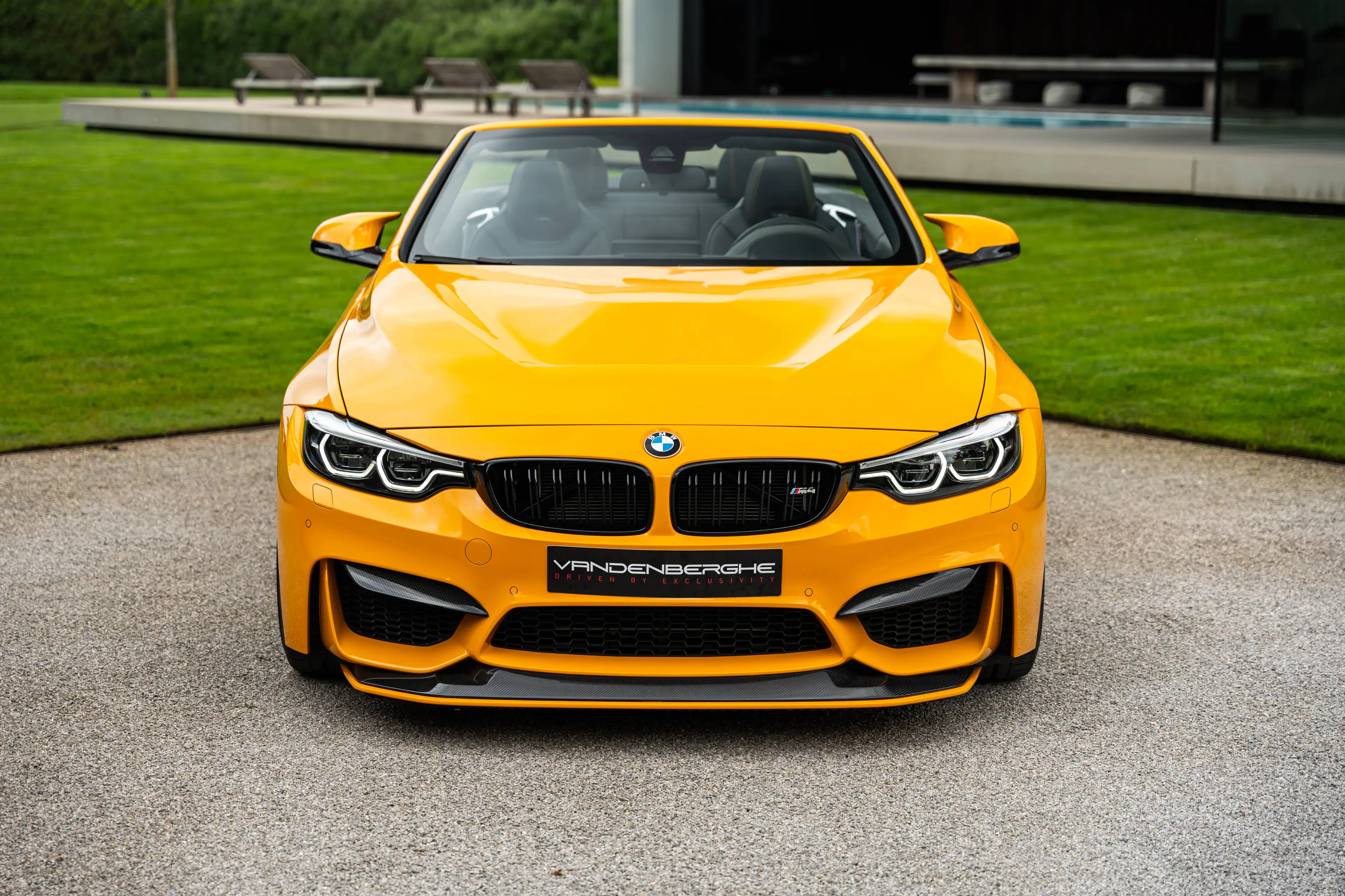 BMW M4 CABRIO EDITION 30 JAHRE / MANDARIN UNI / M4 CSL - KIT / 1 of 300 — photo 2