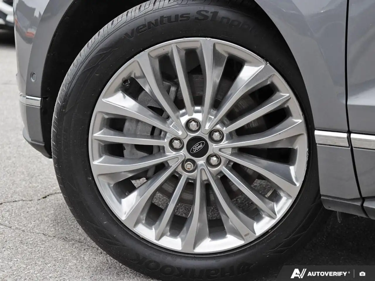 Ford Edge снимка Ford Edge
